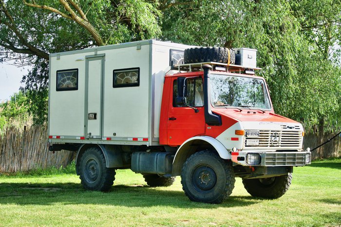 camper-g5738c22ed_1920.jpg
